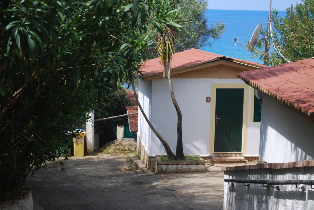 Bungalow con Vista Mare (2 Adulti)