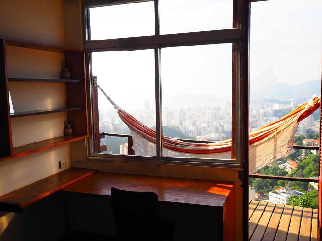 Suite com Varanda