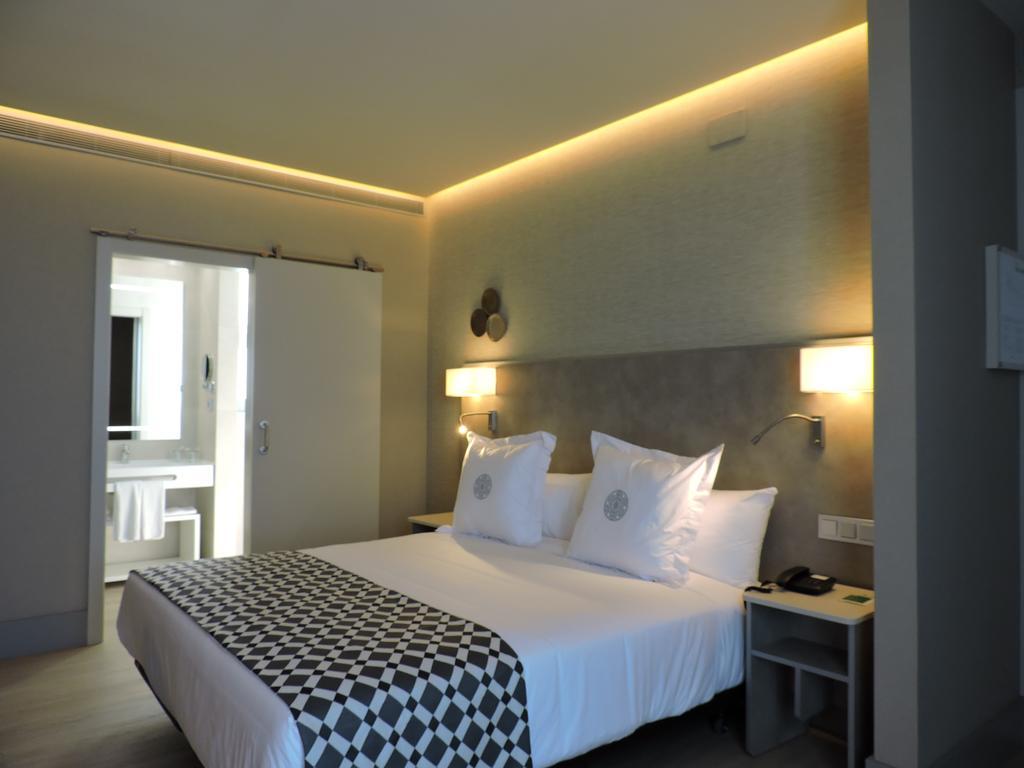 Quarto Triplo Premium