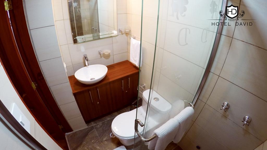 Habitación Doble con baño privado - 2 camas