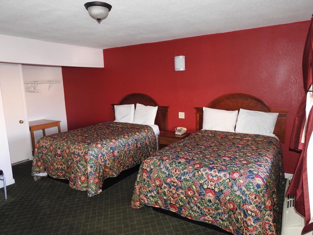 Standard Double Room With Two Beds -  Non smoking