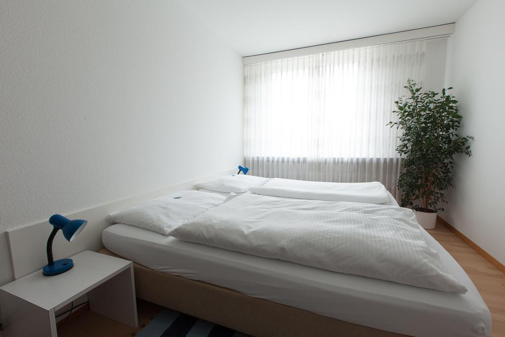 Zweibettzimmer mit Gemeinschaftsbad
