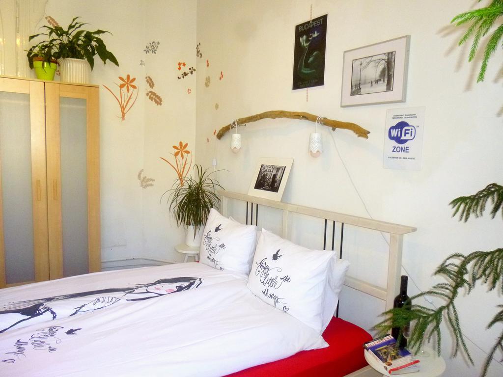 Quarto Duplo ou Twin com Casa de Banho Partilhada