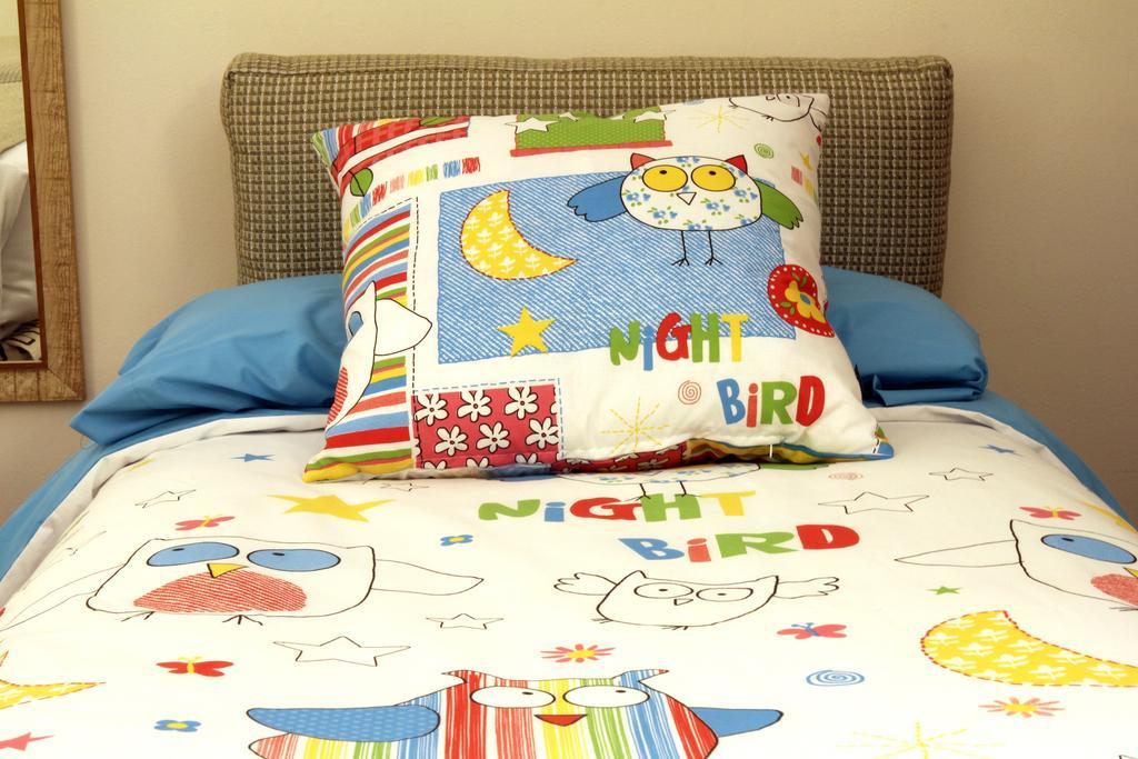 Chambre Lits Jumeaux (2 Adultes + 1 Enfant)