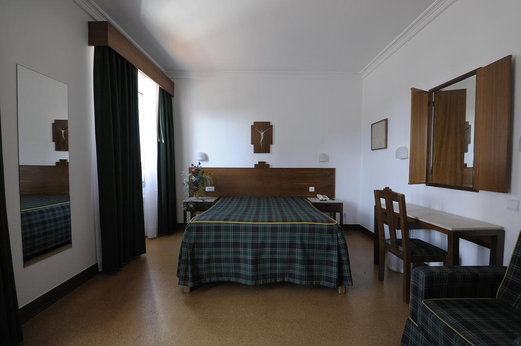 Quarto Individual