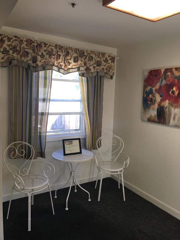 Two-Bedroom Apartment,1111118940:JPEG