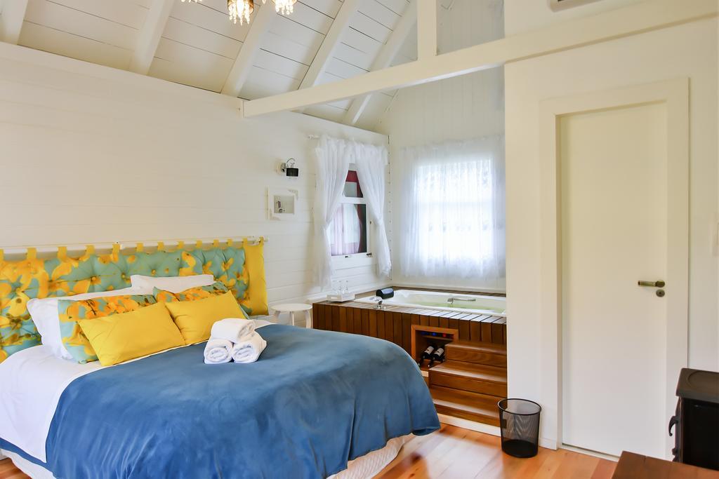 Quarto Duplo Deluxe com Banheira