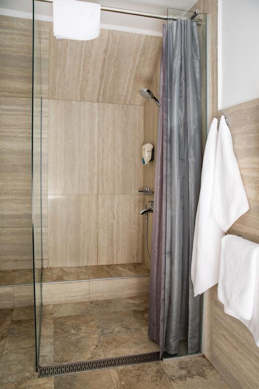 Deluxe Tweepersoonskamer met 2 Aparte Bedden en Balkon