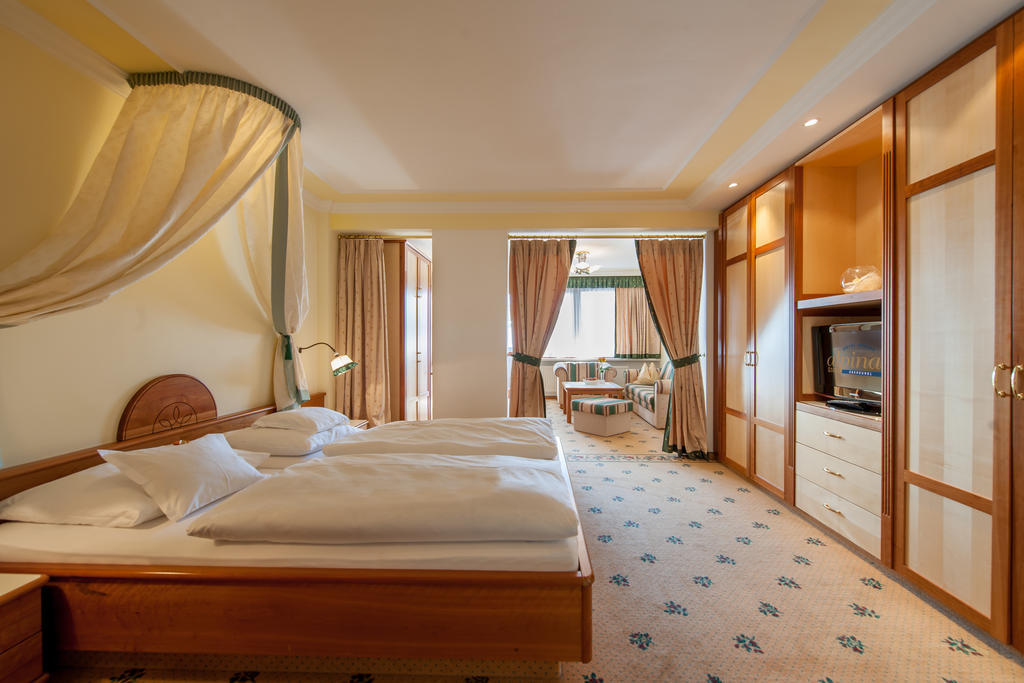 Deluxe Junior Suite