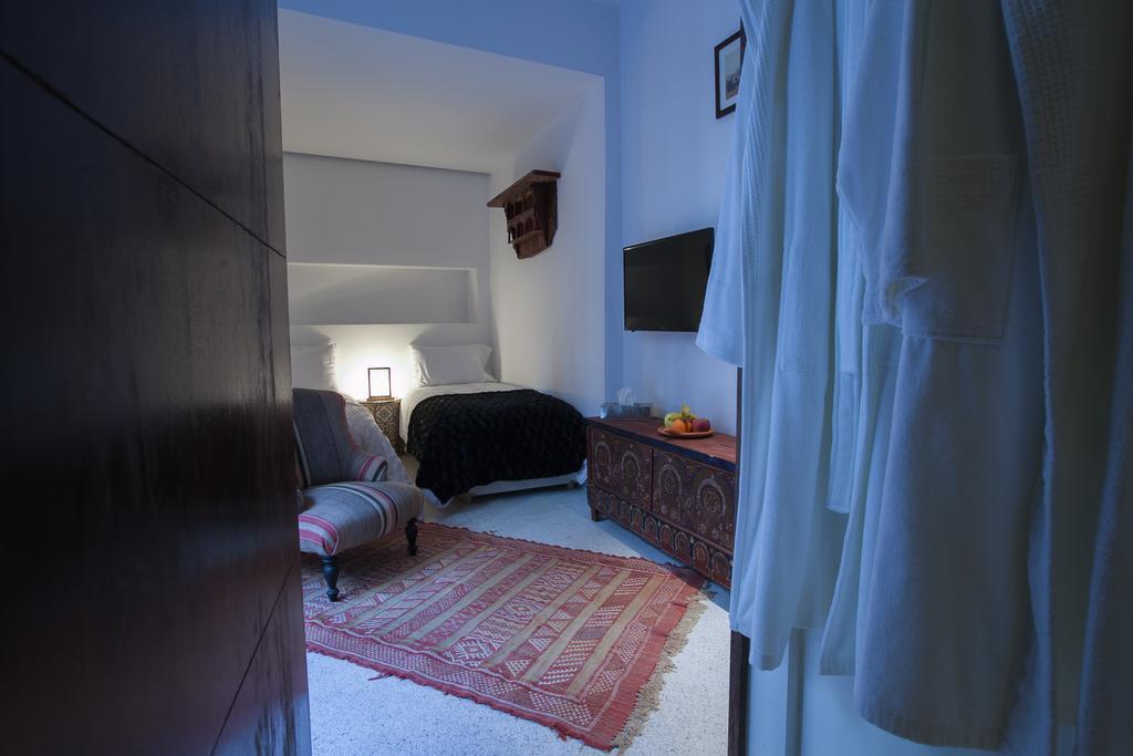 Chambre Lits Jumeaux avec Salle de Bains Privative
