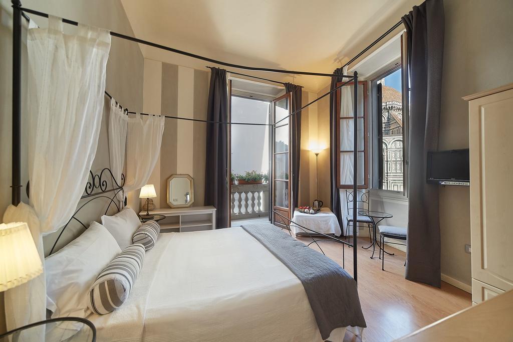 Deluxe Tweepersoonskamer met Balkon
