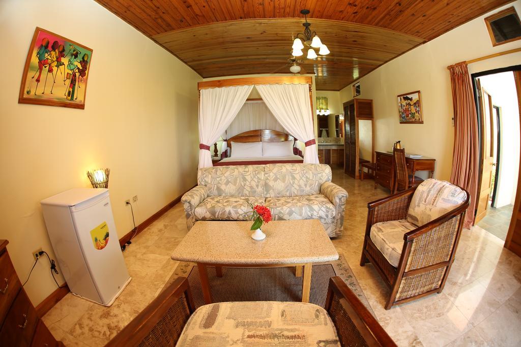 Junior Suite with Ocean View