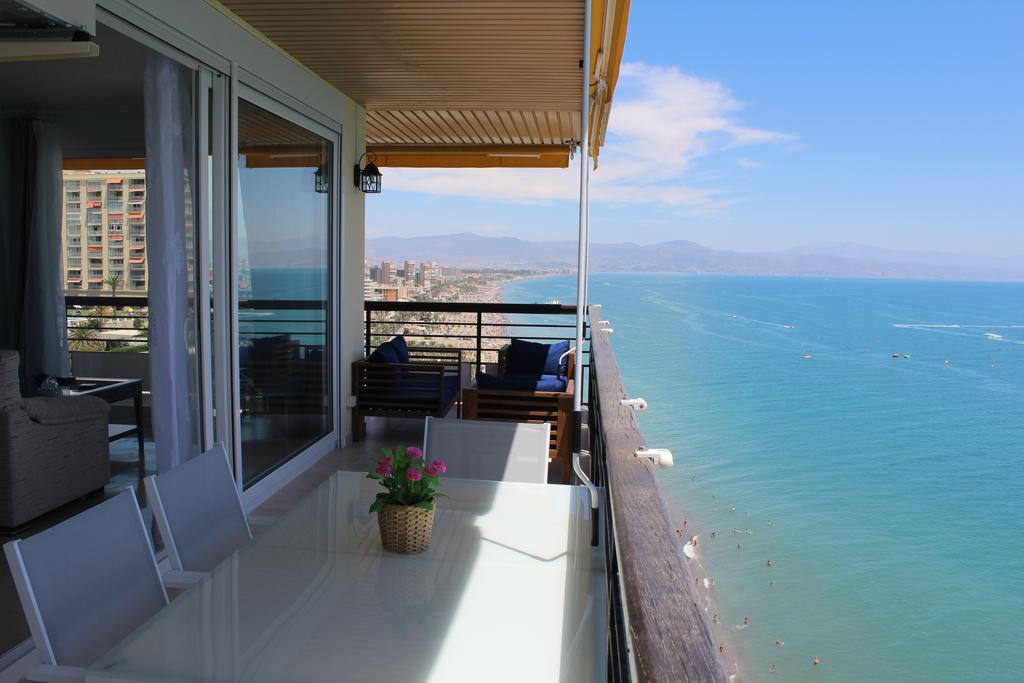 Apartamento Deluxe con 3 dormitorios y vistas frontales al mar