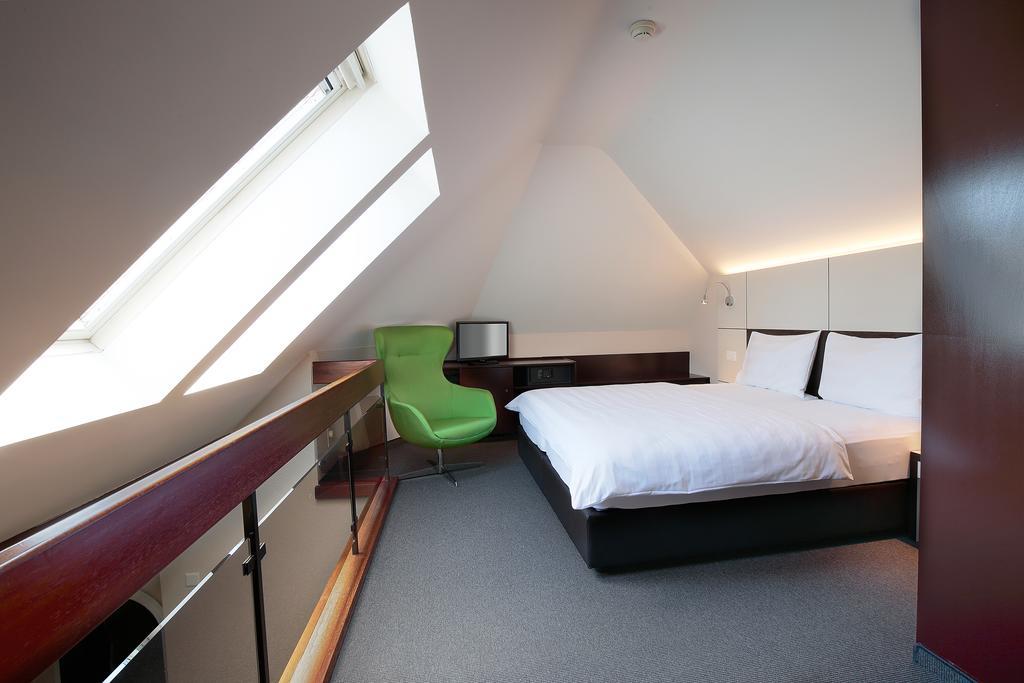Standard Junior Suite