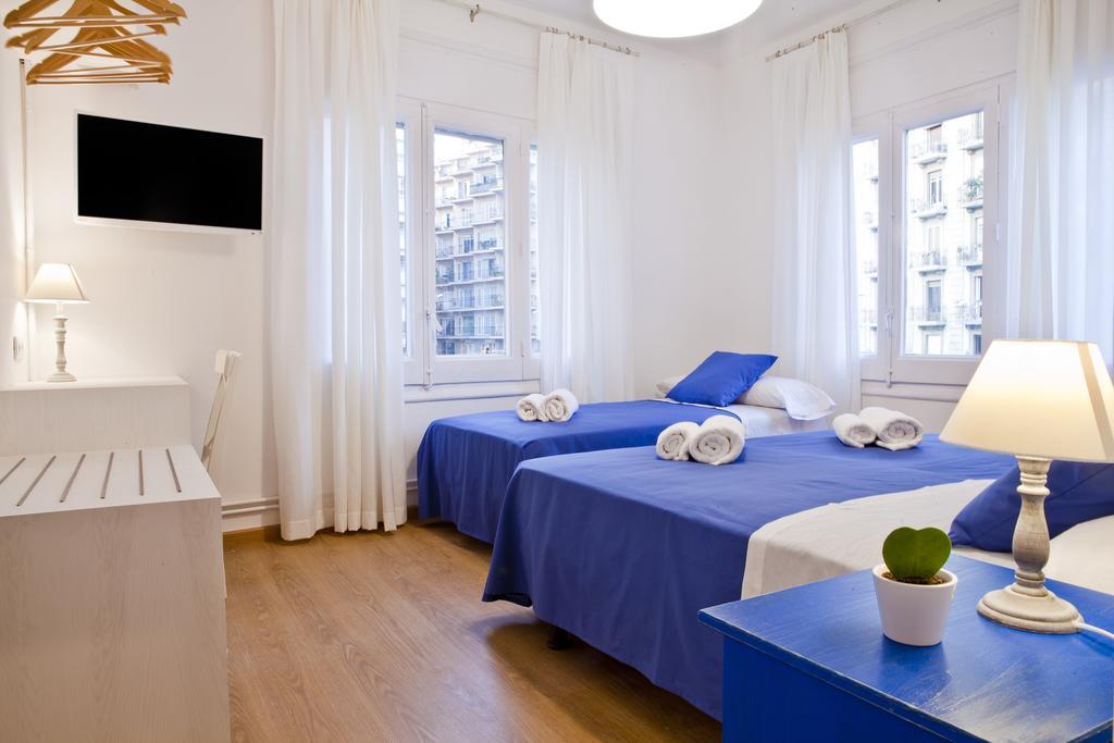 Camera Tripla con Bagno in Comune