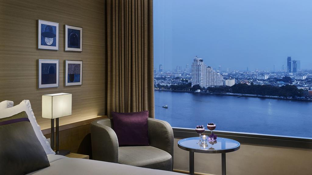 Chambre Skyline avec vue sur la rivière