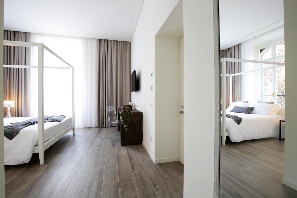 Deluxe Double Room Balcony,439786005:JPEG