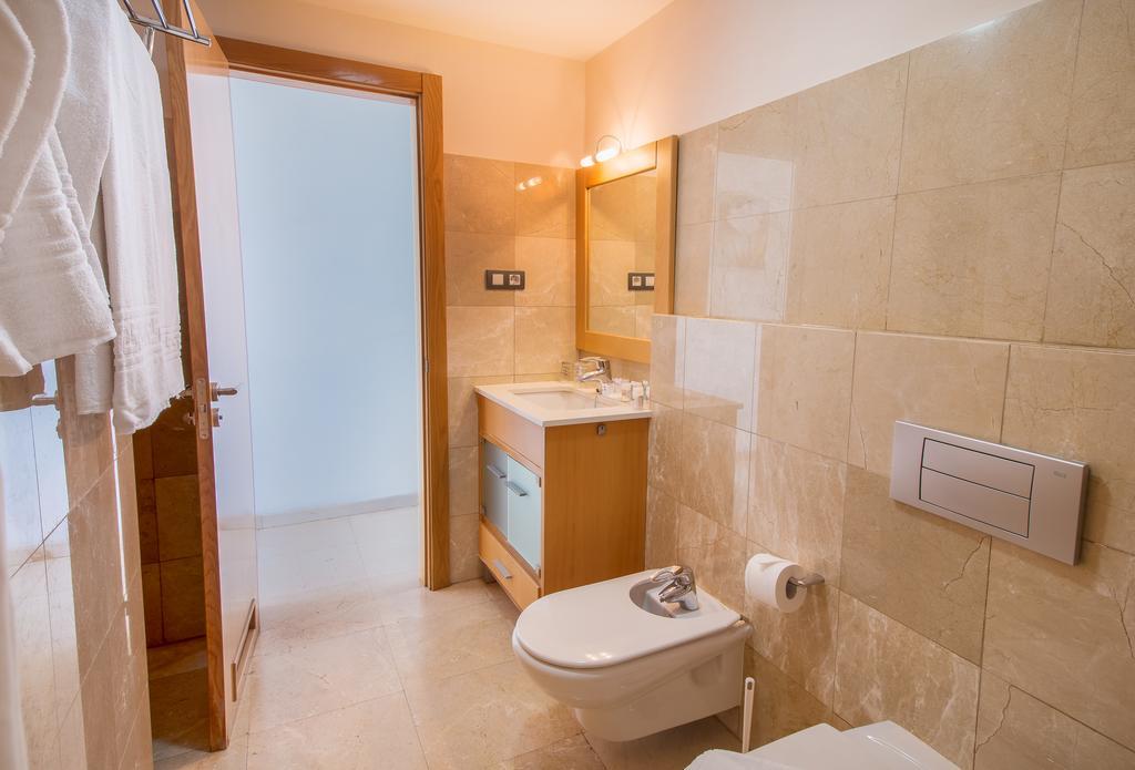 Appartement (1 Adulte + 1 Enfant) - Vue sur Mer