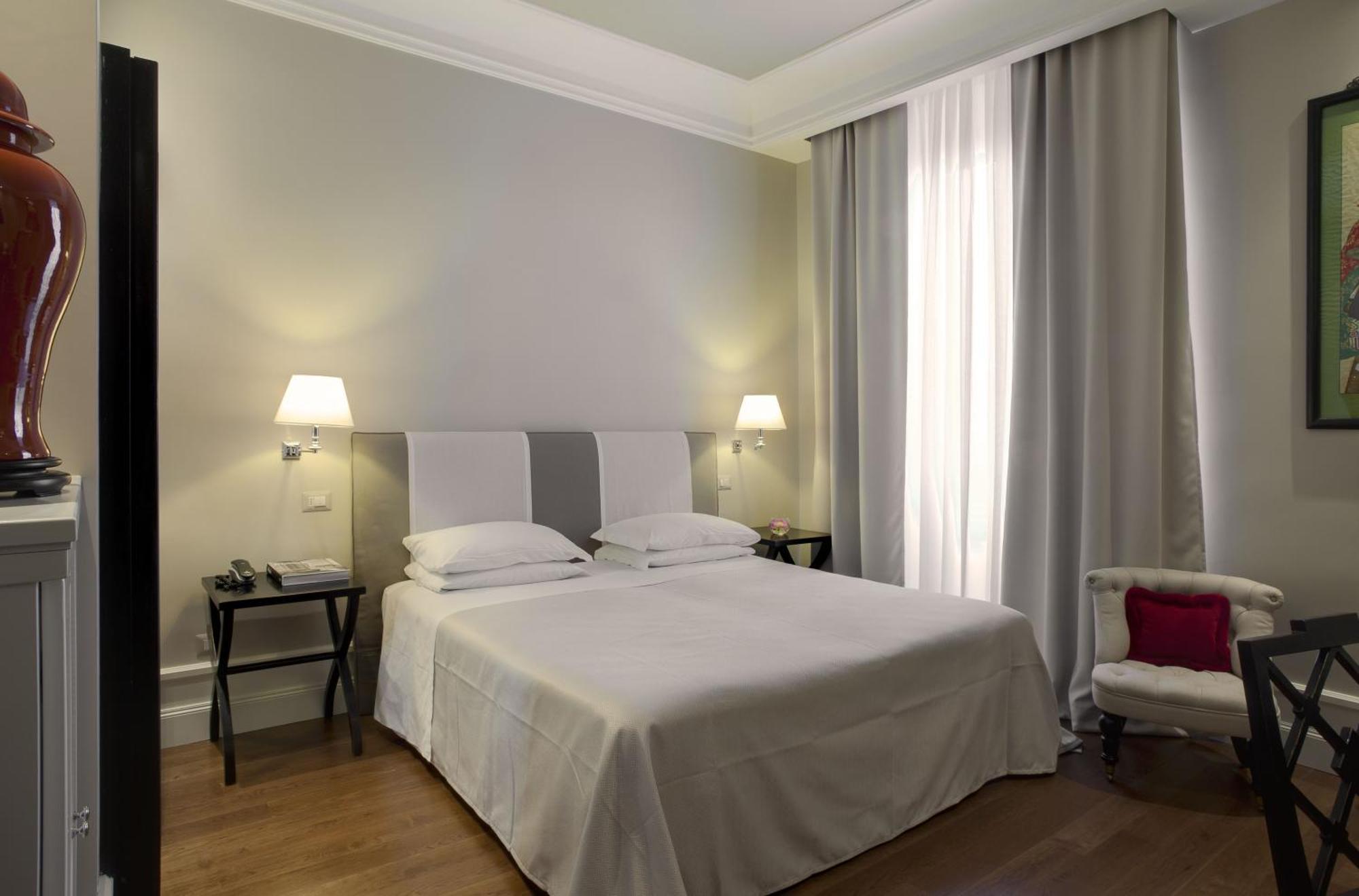Premium Deluxe Double or Twin Room,695501709:JPEG