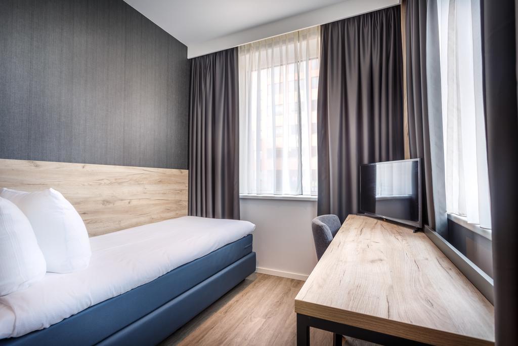 Quarto Individual