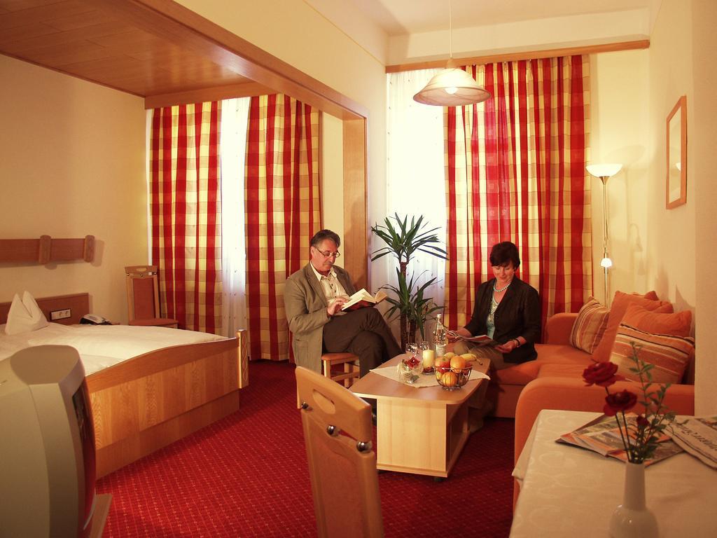 Dreibettzimmer
