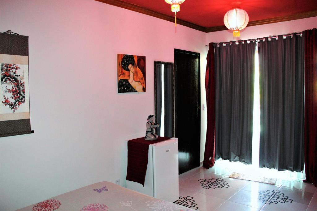 Quarto Duplo com Vista da Piscina