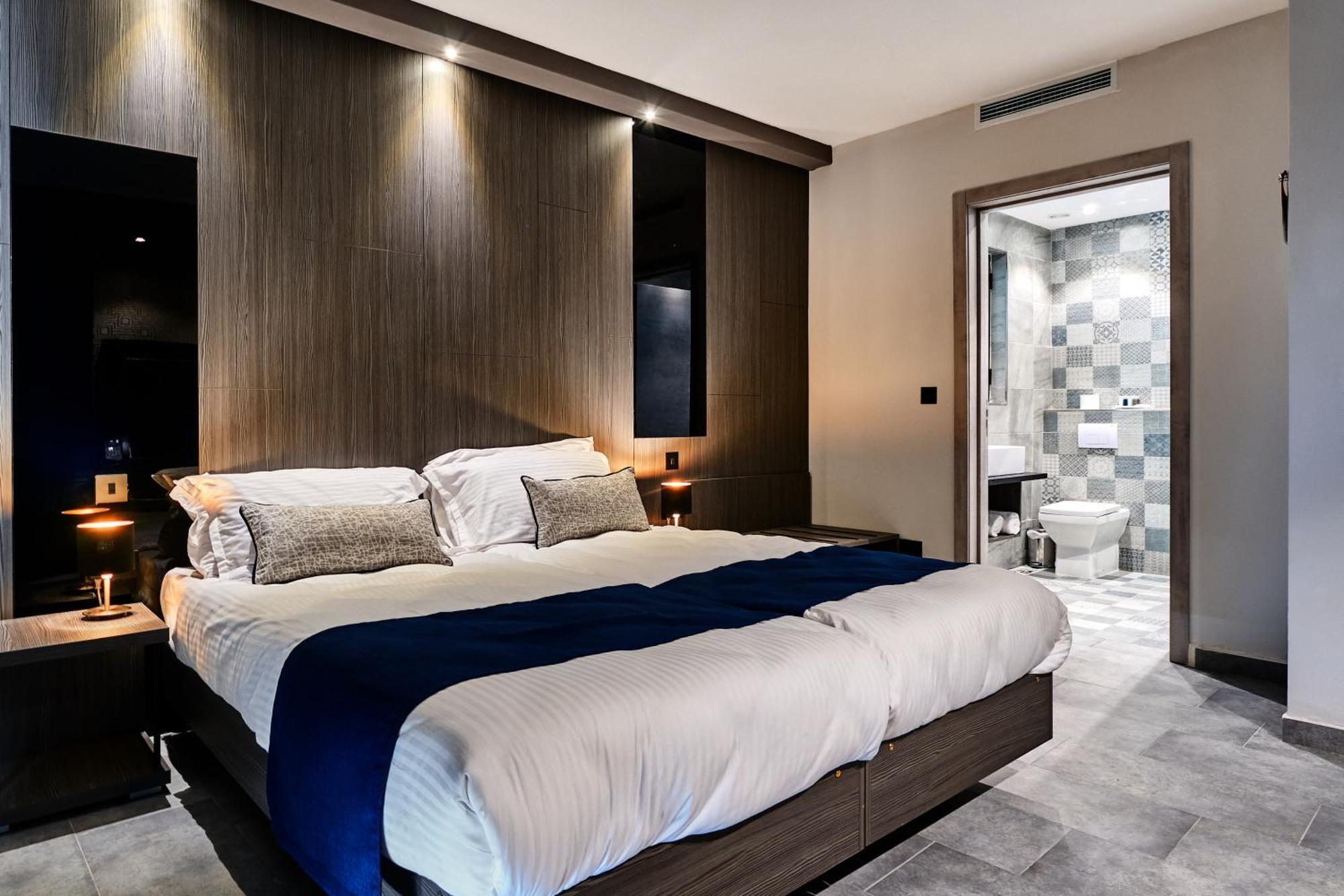 Chambre Double ou Lits Jumeaux avec Balcon