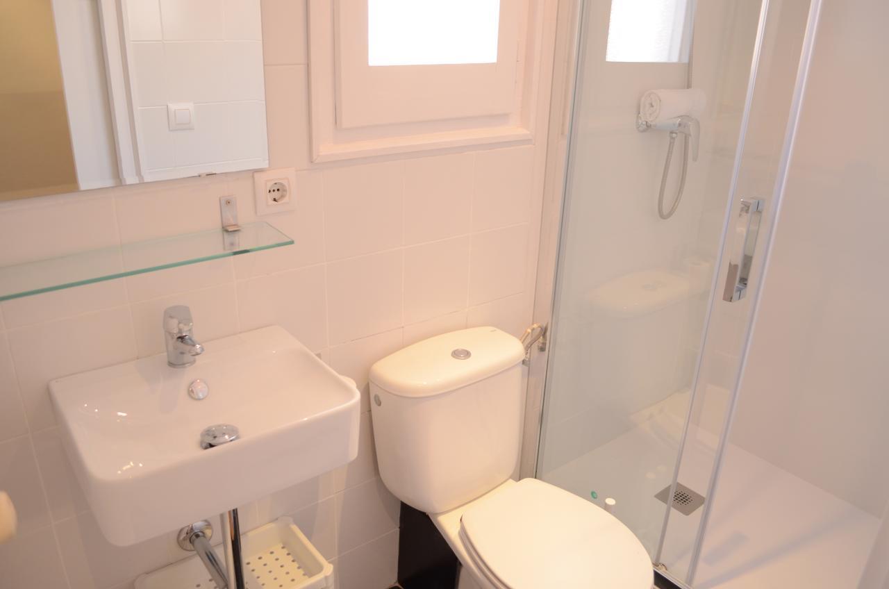 Apartamento con balcón