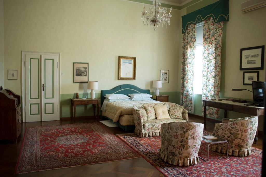 Double Room,642261177:JPEG