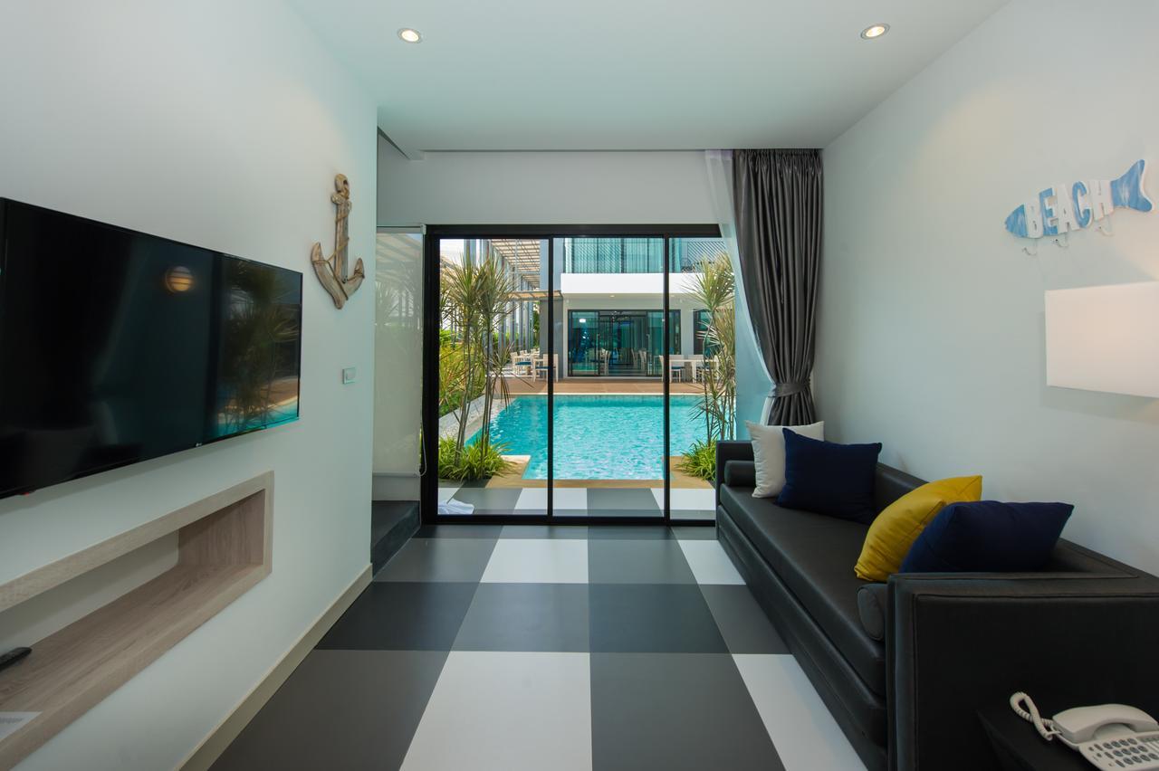 Duplex Pool Access,1240523215:JPEG