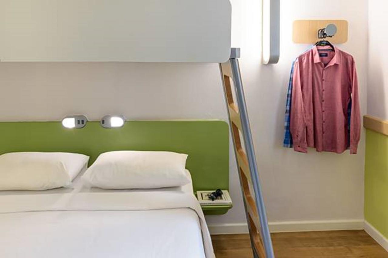 Superior Double Room with Pullout Bed,1636023689:JPEG