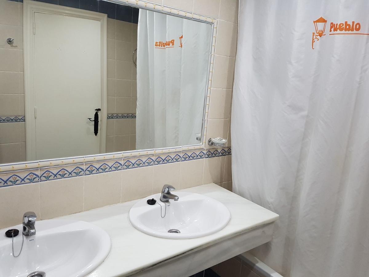 Studio Apartment,686255277:JPEG