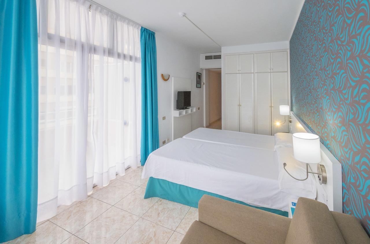 Premium Dreibettzimmer (2 Erwachsene + 1 Kind)
