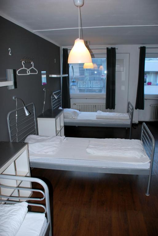 Einzelbett im gemischten Schlafsaal mit 6 Betten und Gemeinschaftsbad