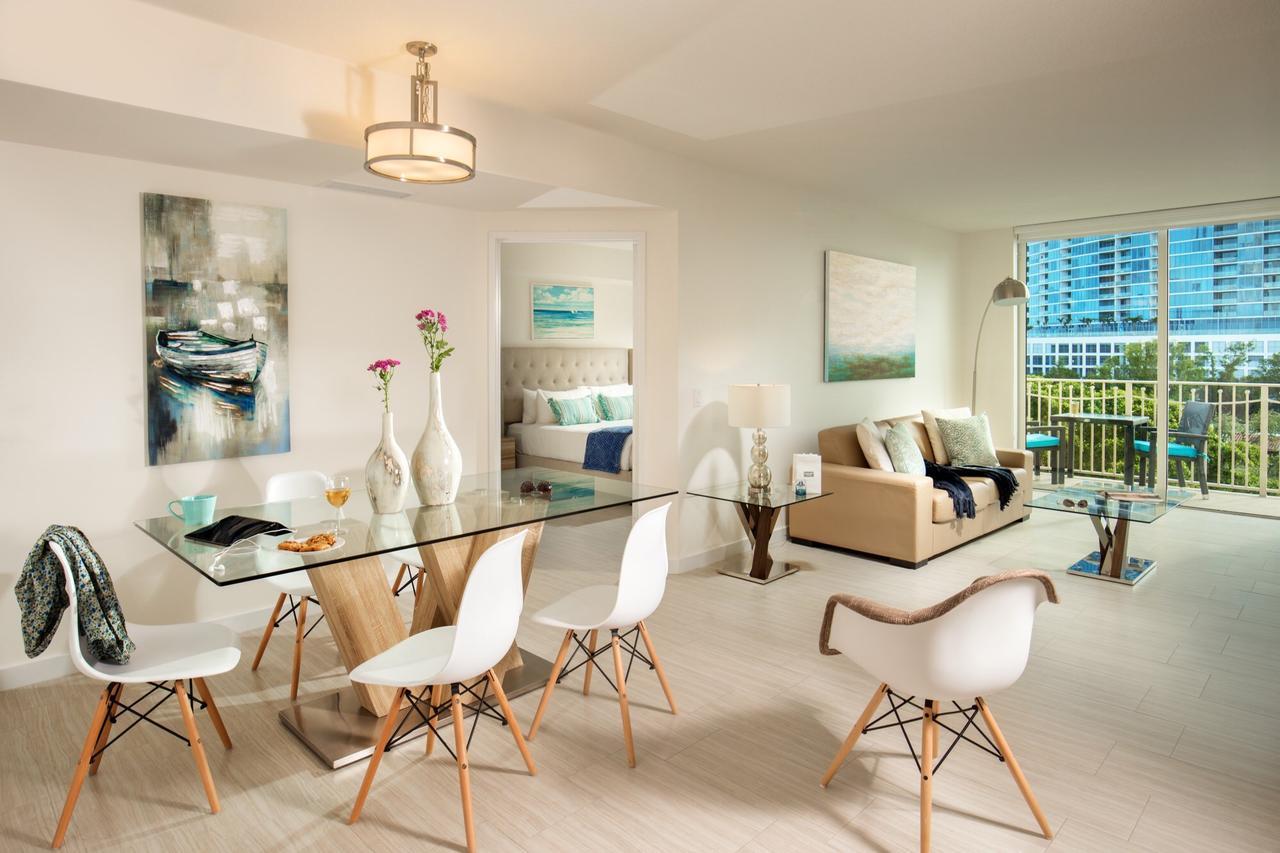 Premier Two-Bedroom Apartment with Balcony and Direct Bay View