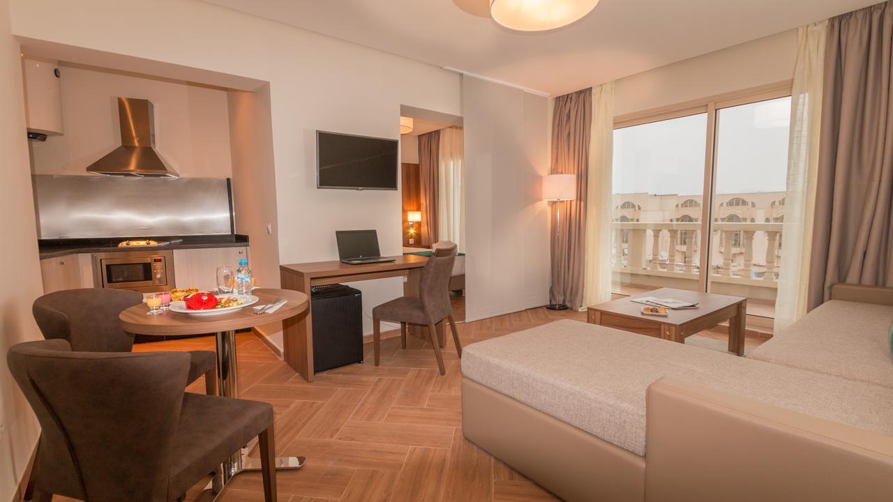 Suite Gold