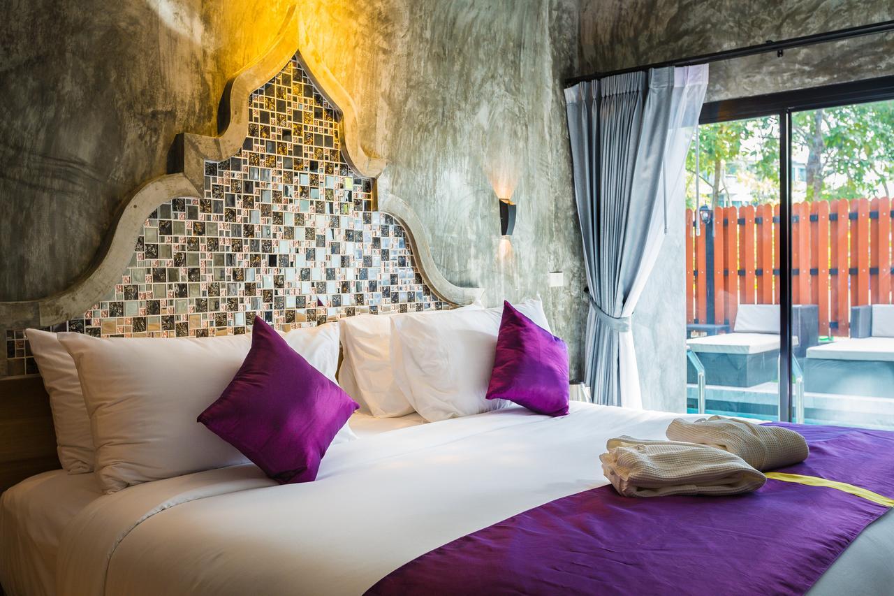 Deluxe Doppel-/Zweibettzimmer mit Zugang zum Pool