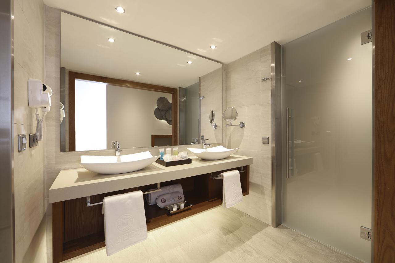 Suite con vistas al cielo, azotea con bañera de hidromasaje al aire libre y wifi gratuita