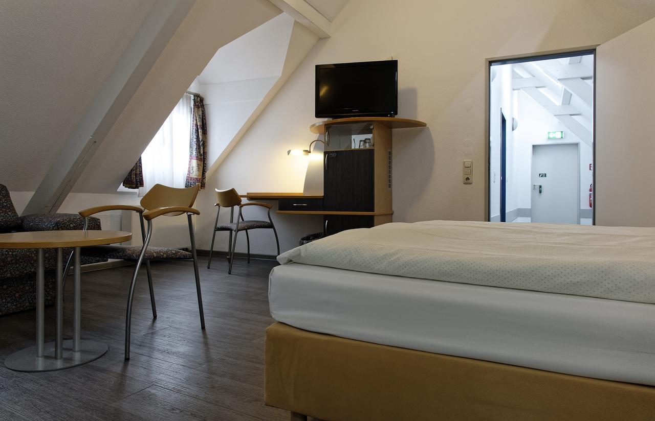 Triple Room,544816878:JPEG