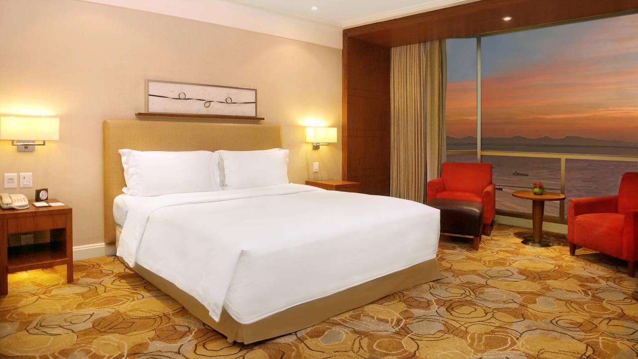 Bay View Suite,547652673:JPEG