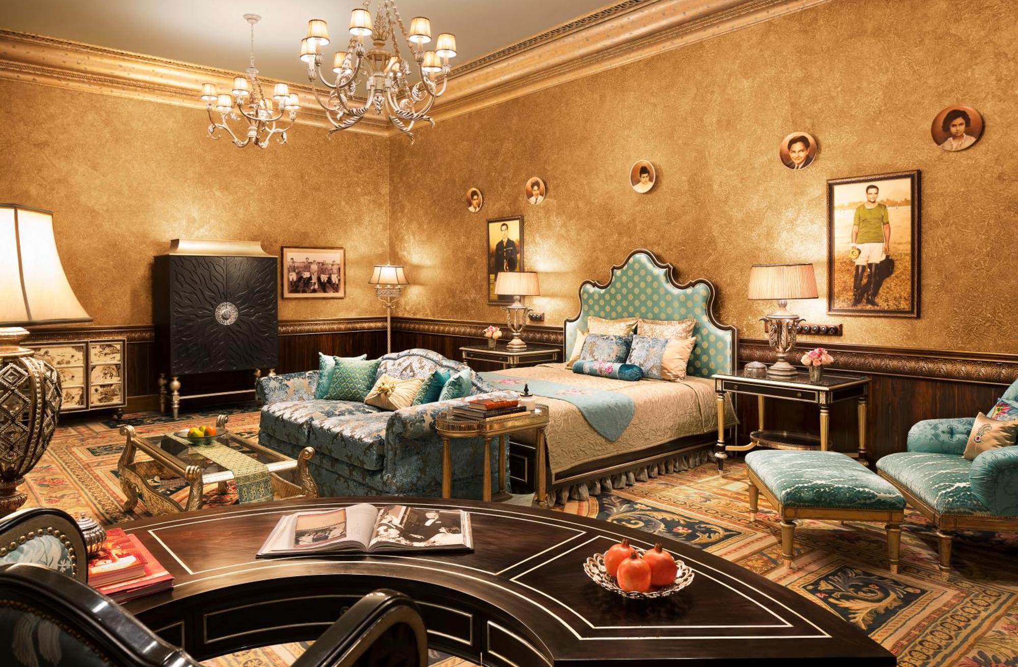 Royal Suite with Garden View,555488841:JPEG