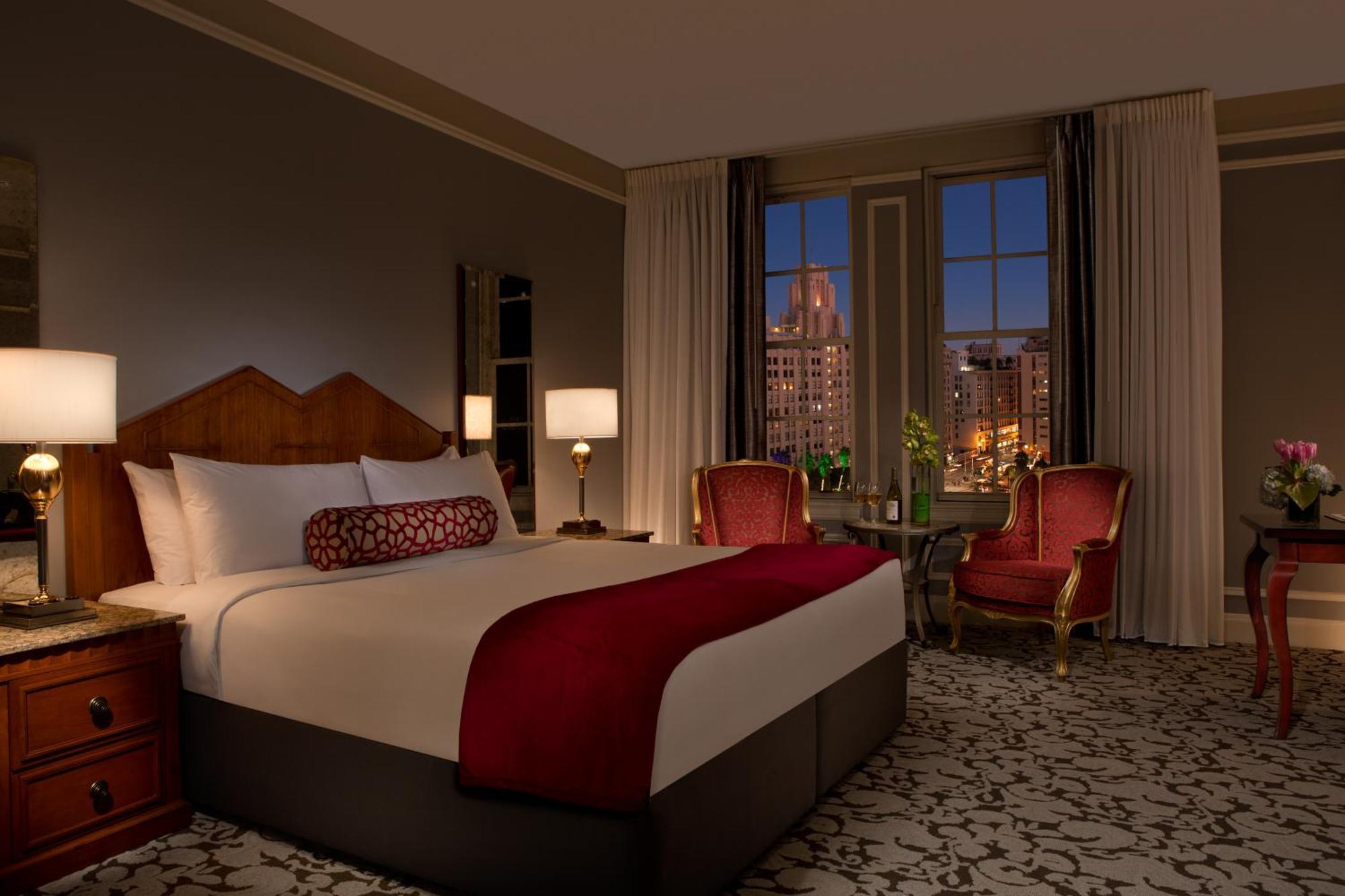Executive Zimmer mit Kingsize-Bett