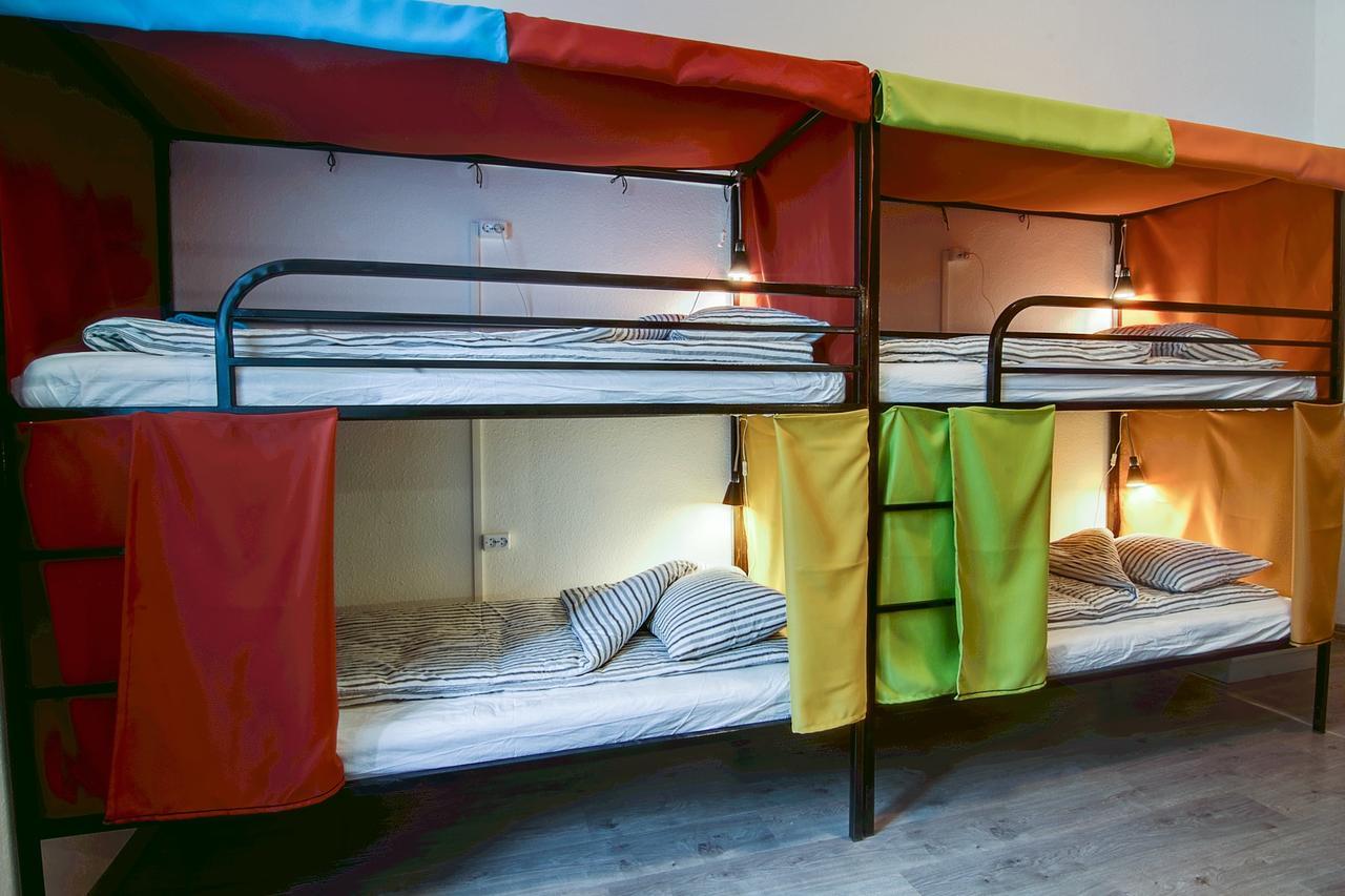 Chambre Familiale avec Salle de Bains Commune