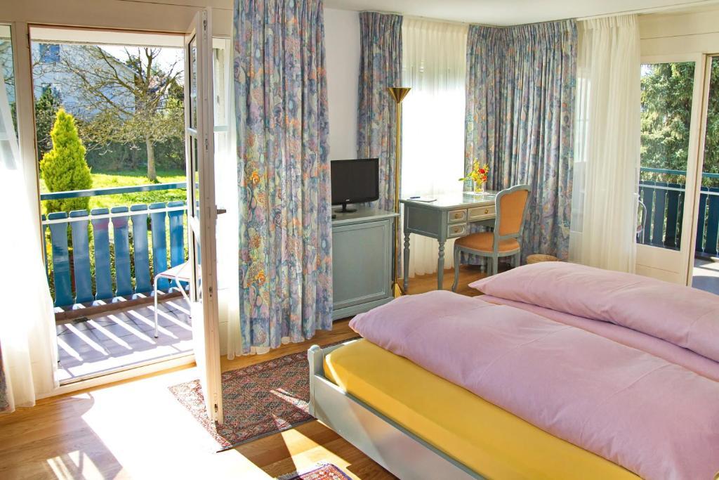 King Room,1138708375:JPEG