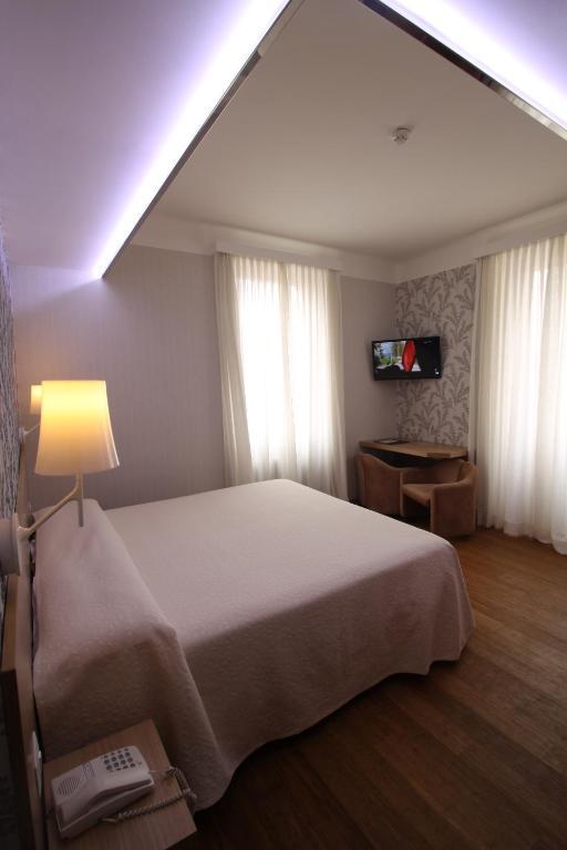 Chambre Double ou Lits Jumeaux