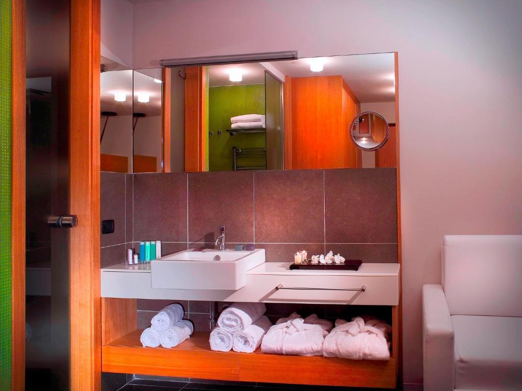Superior Single Room,61239814:JPEG
