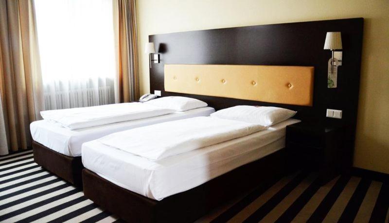 Quarto Twin
