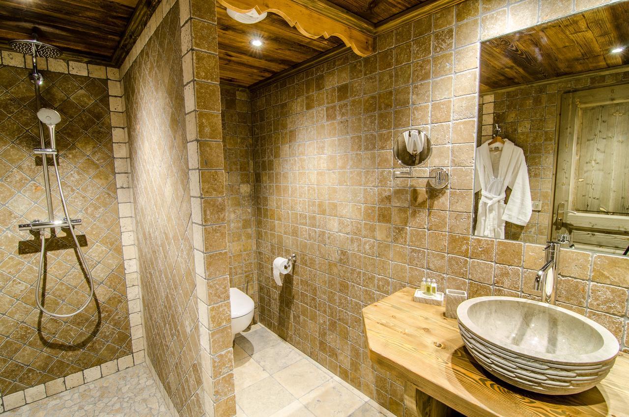 Chambre Double ou Lits Jumeaux avec Salle de Bains Privative Externe
