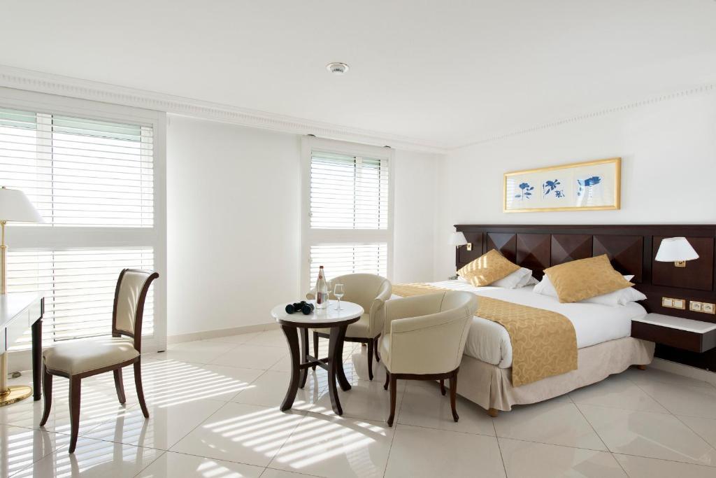 Deluxe Zimmer mit Meerblick