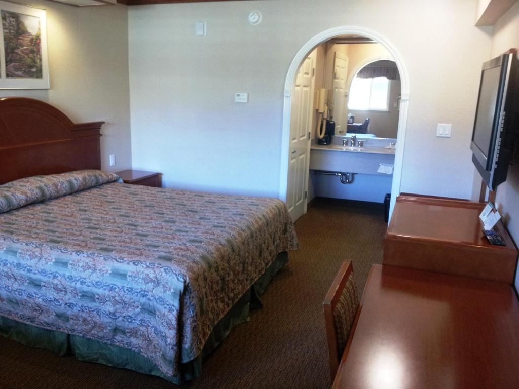 Chambre Lit King-Size - Non-Fumeurs